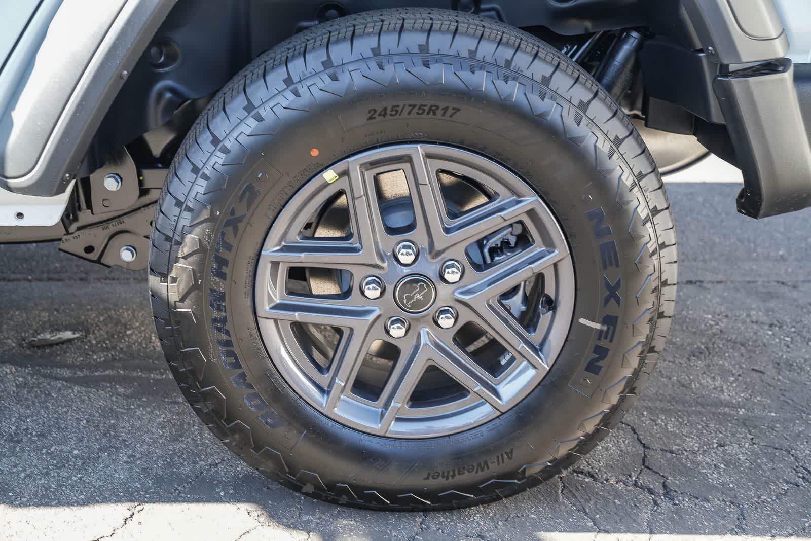 Thumbnail: 2026 Jeep Wrangler - 10