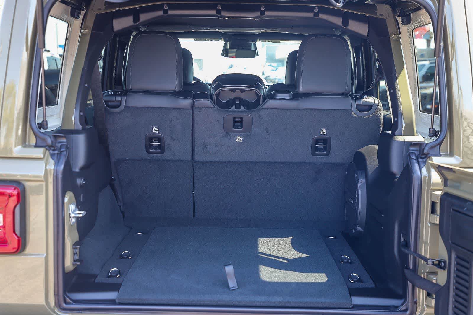 Thumbnail: 2026 Jeep Wrangler - 11