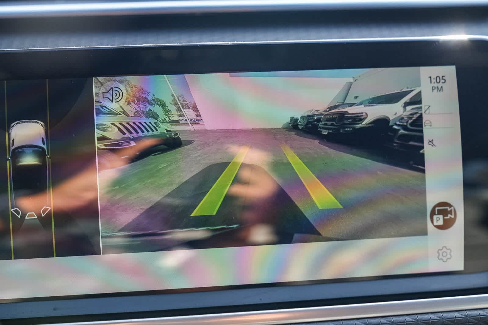 Thumbnail: 2022 Land Rover Range Rover Velar - 21