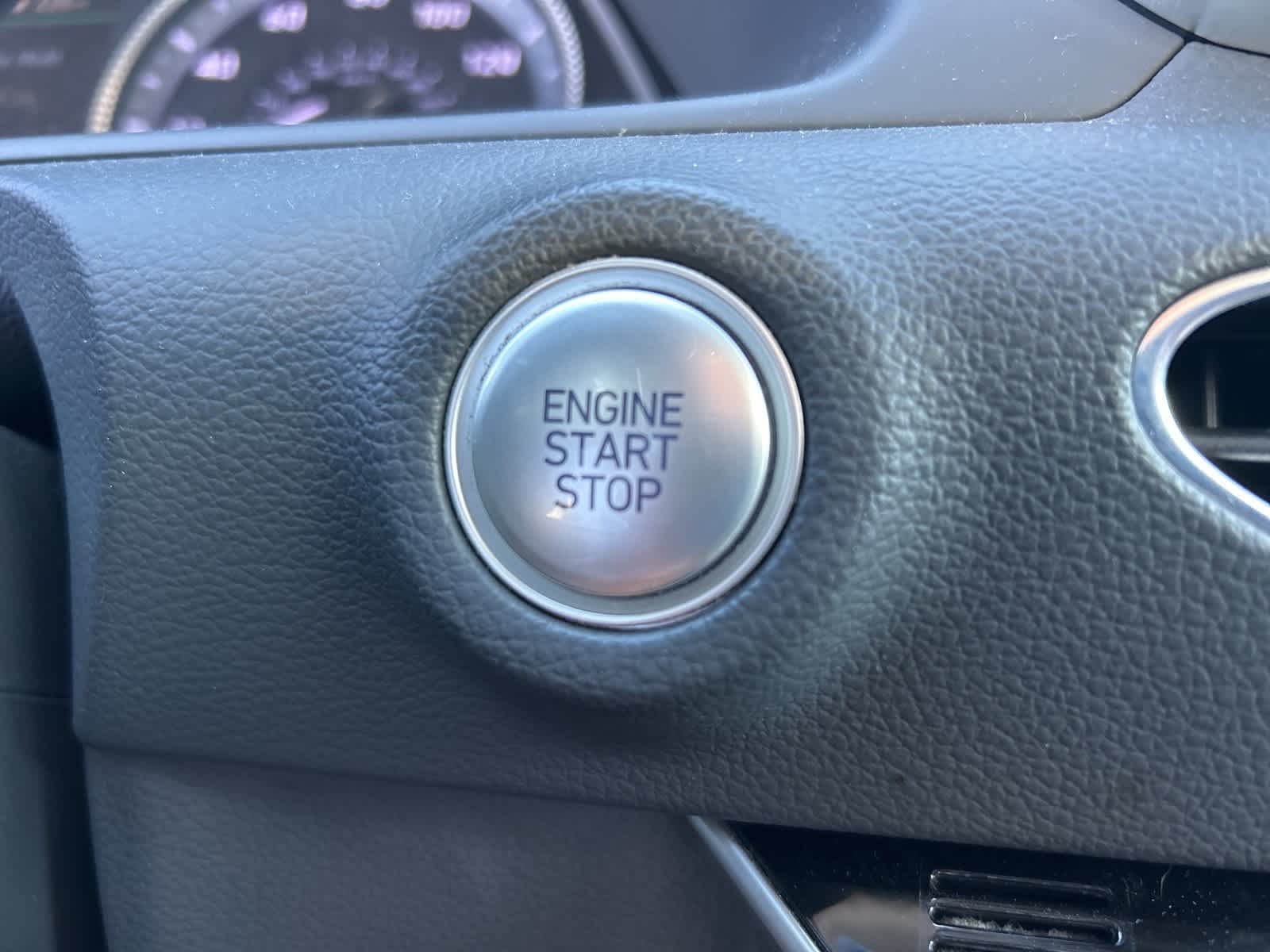 Thumbnail: 2022 Hyundai Sonata - 24