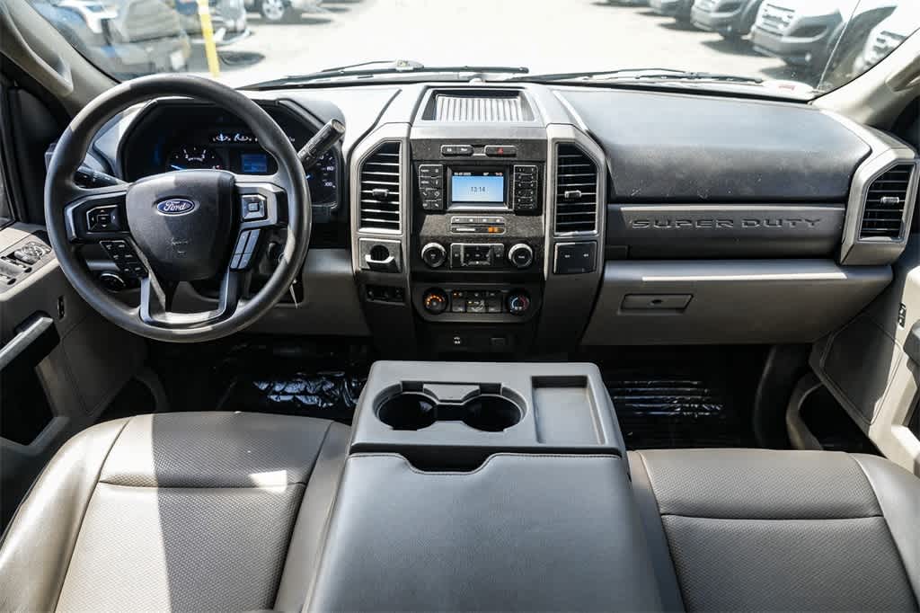 Thumbnail: 2020 Ford F-350 - 11