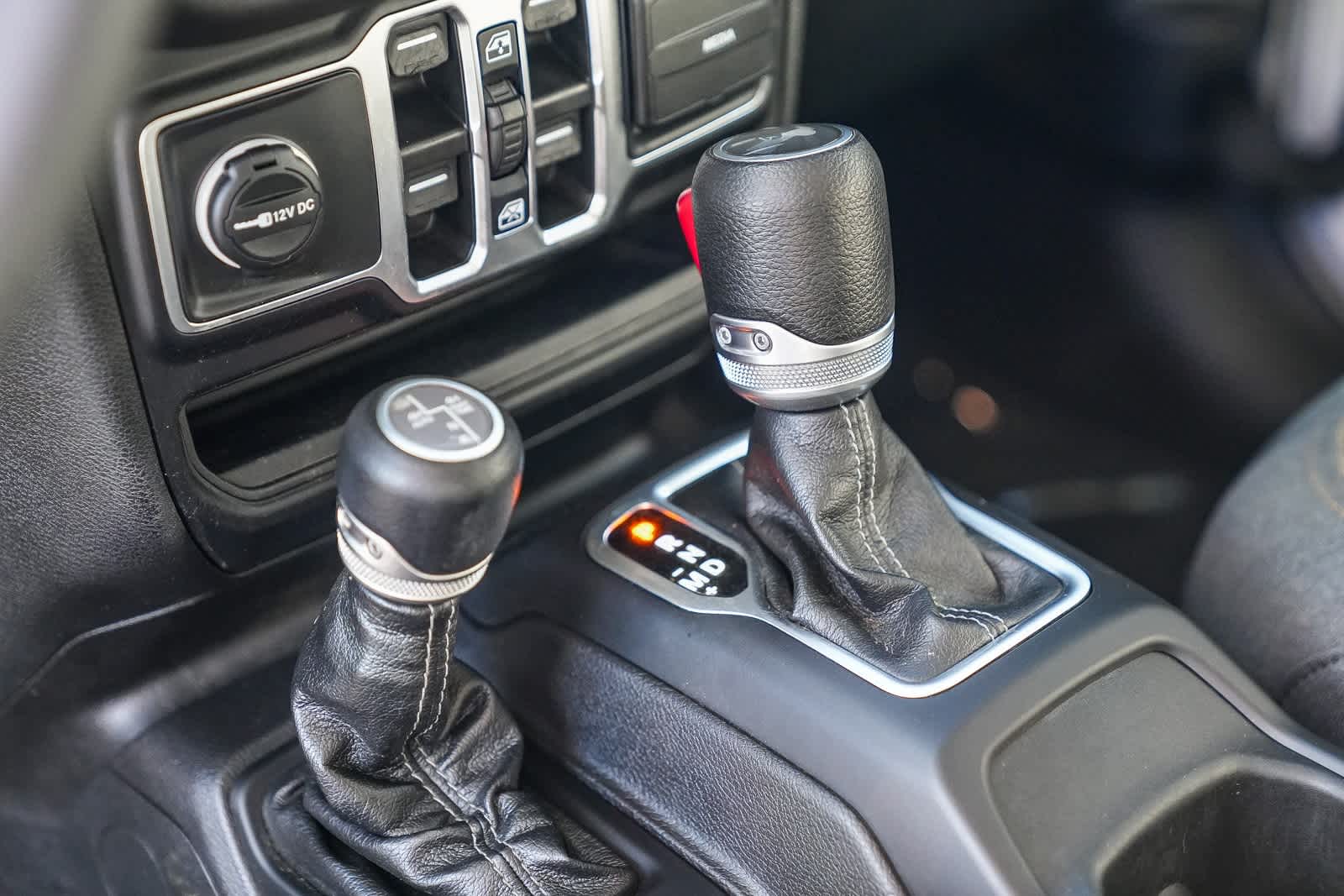 Thumbnail: 2024 Jeep Wrangler - 18