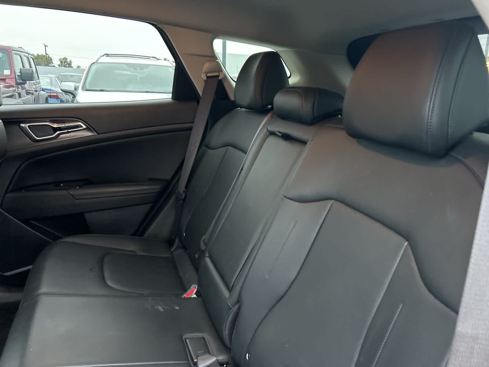 Thumbnail: 2023 Kia Sportage - 19