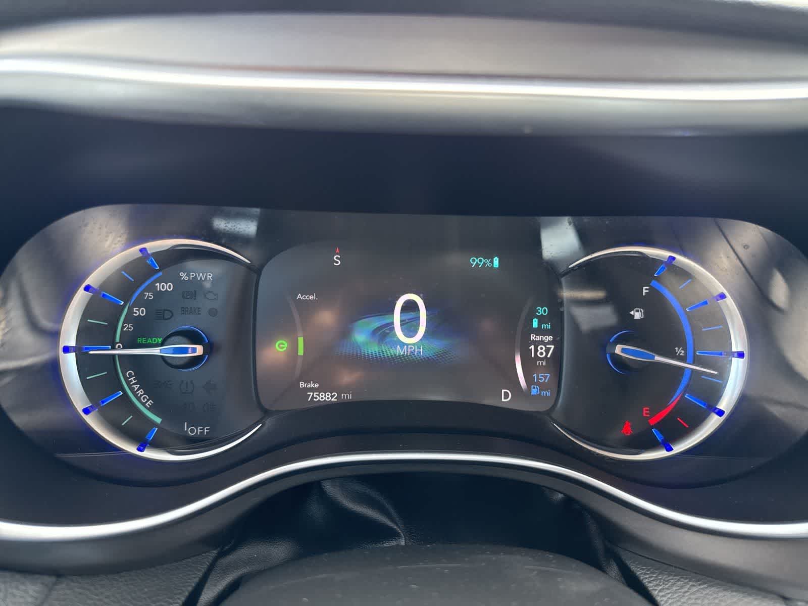 Thumbnail: 2019 Chrysler Pacifica - 23