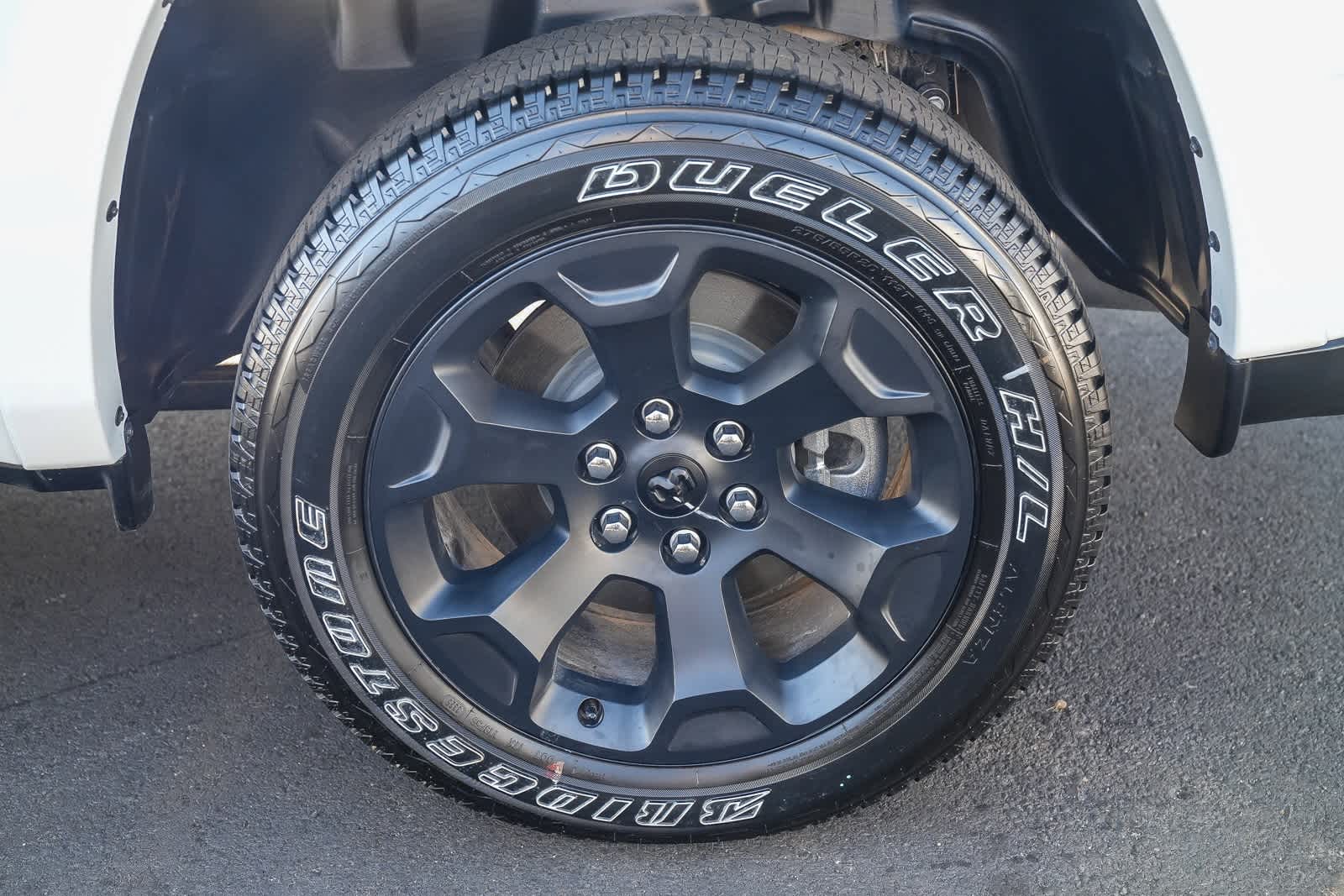 Thumbnail: 2026 RAM 1500 - 10