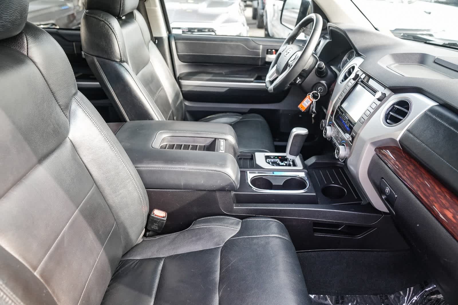 Thumbnail: 2016 Toyota Tundra - 15