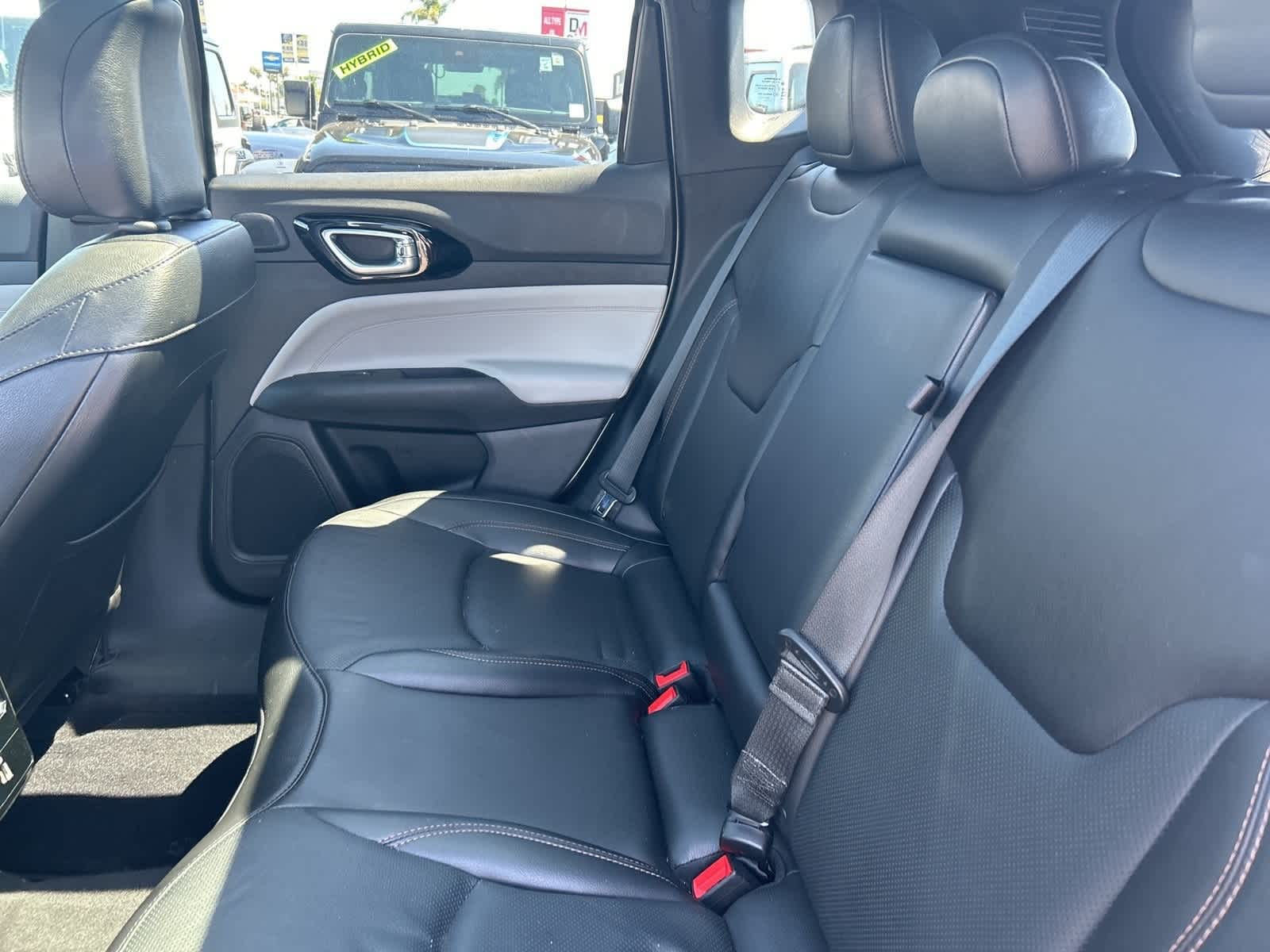 Thumbnail: 2023 Jeep Compass - 25