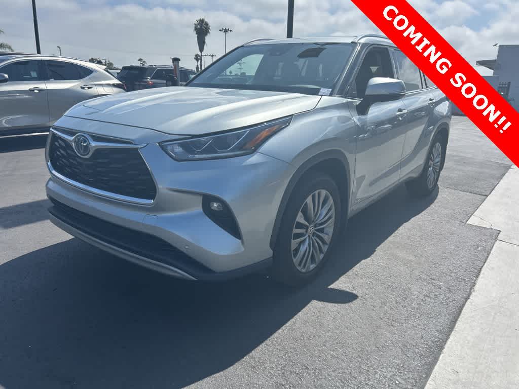 Thumbnail: 2021 Toyota Highlander - 1
