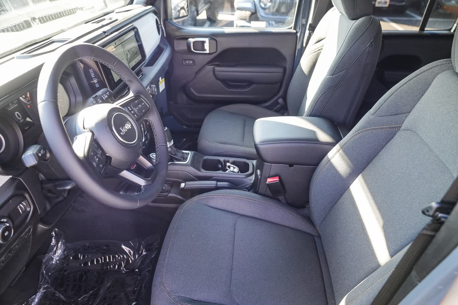 Thumbnail: 2026 Jeep Wrangler - 19