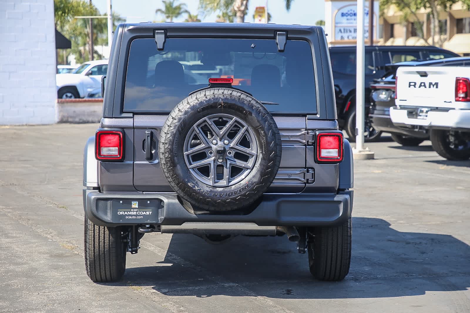 Thumbnail: 2025 Jeep Wrangler - 6