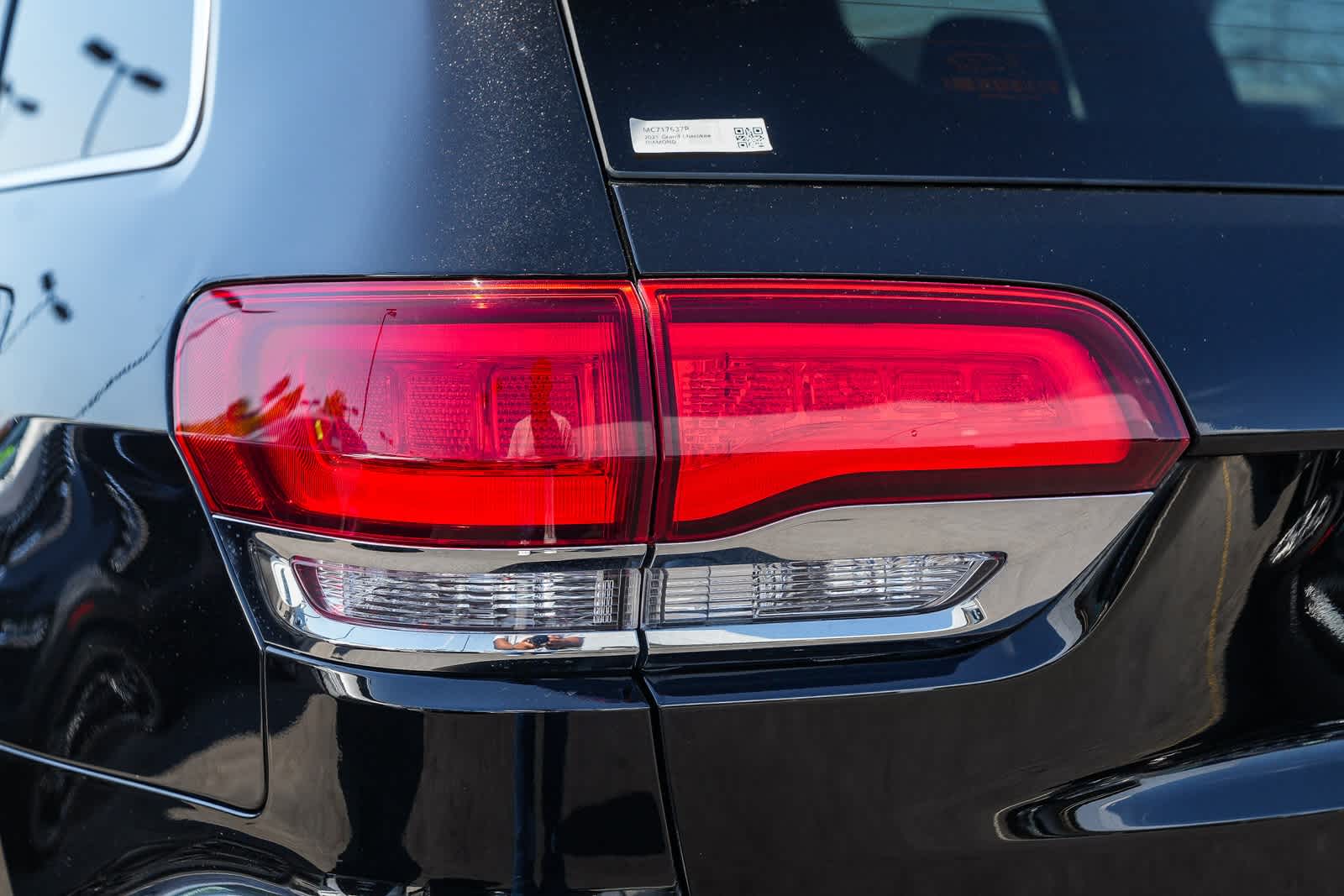 Thumbnail: 2021 Jeep Grand Cherokee - 7