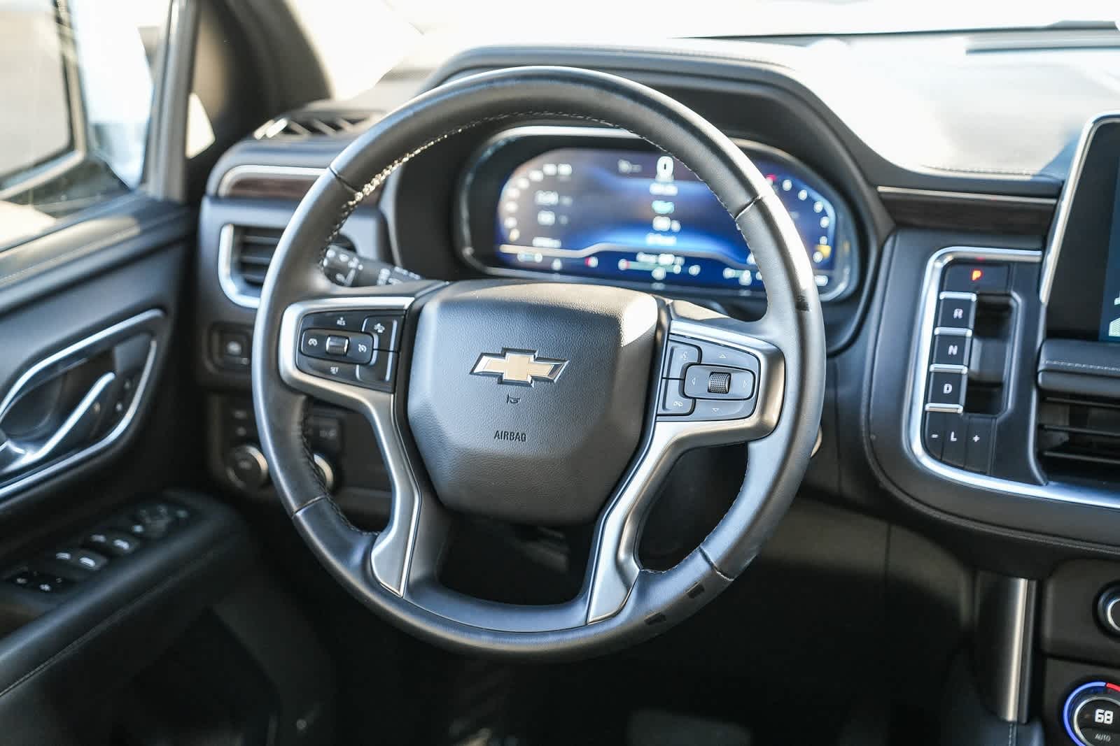 Thumbnail: 2024 Chevrolet Tahoe - 12