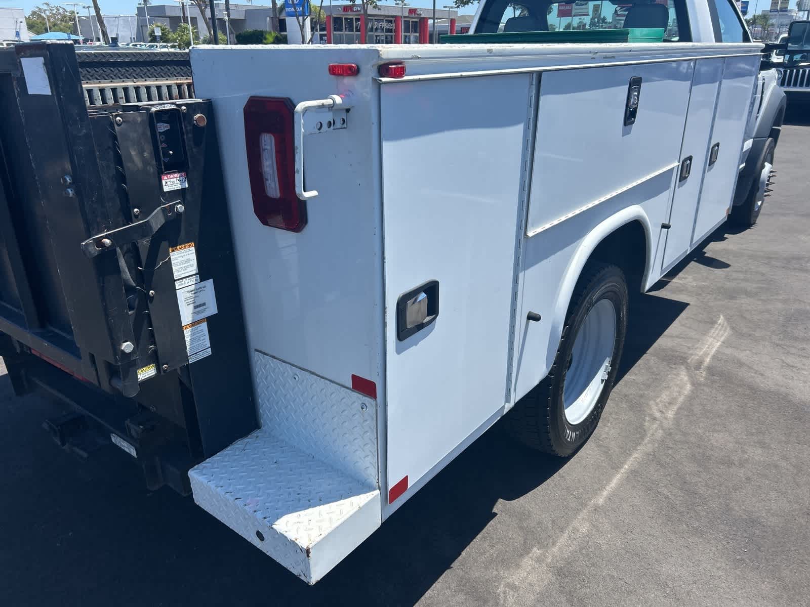 Thumbnail: 2019 Ford F-550 - 18