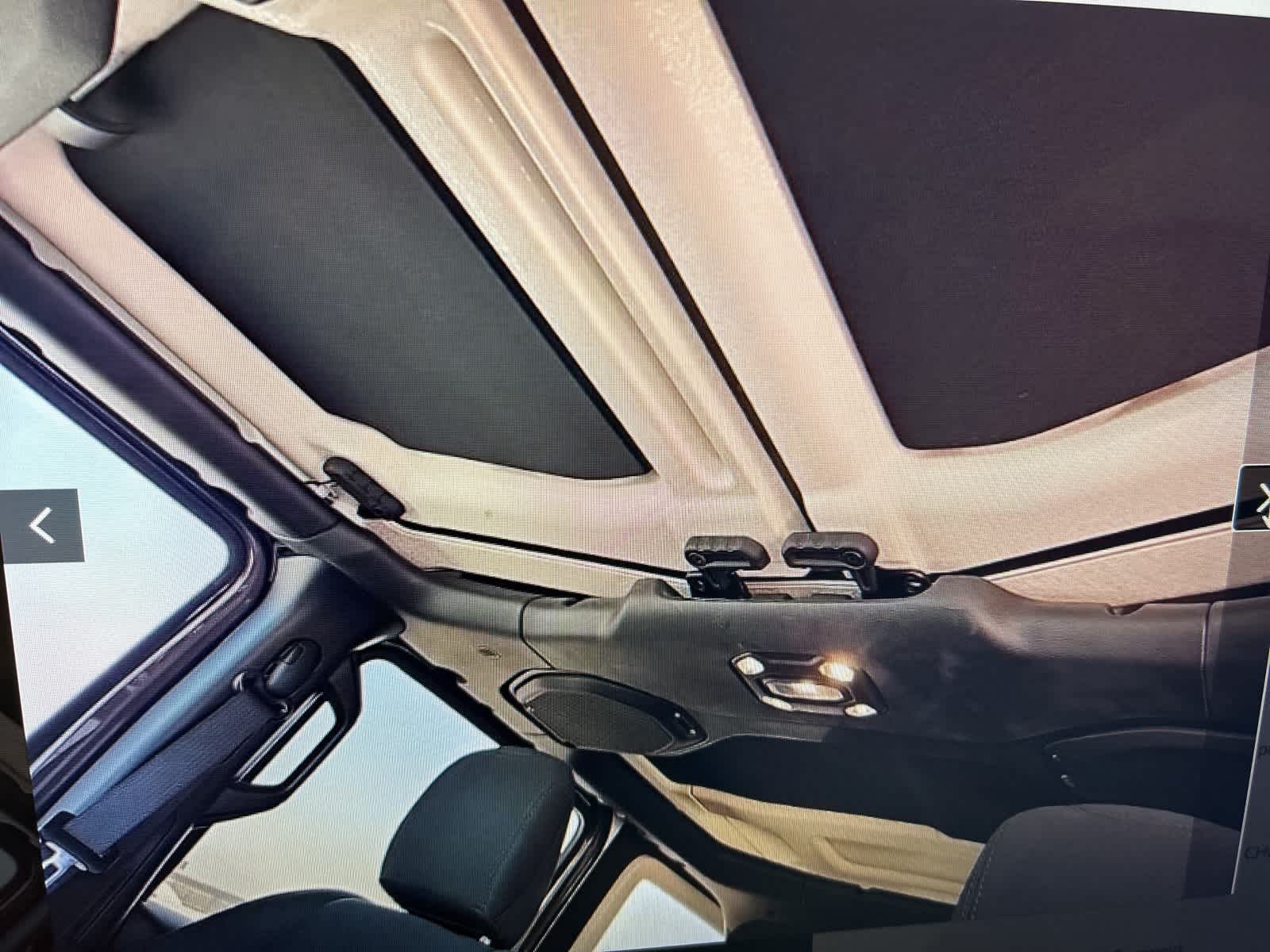 Thumbnail: 2020 Jeep Wrangler - 11