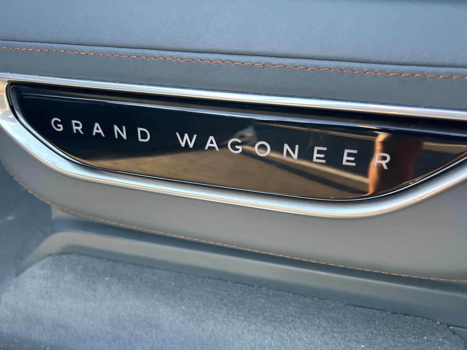 Thumbnail: 2022 Jeep Grand Wagoneer - 36