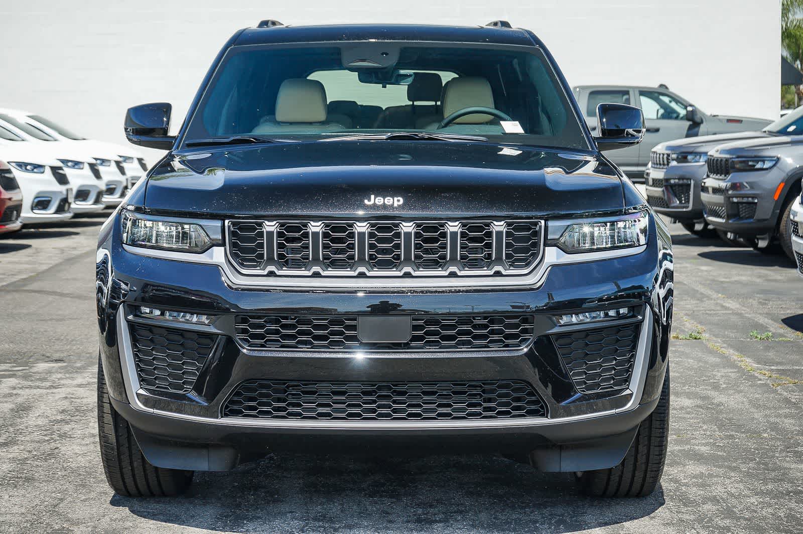 Thumbnail: 2026 Jeep Grand Cherokee L - 2