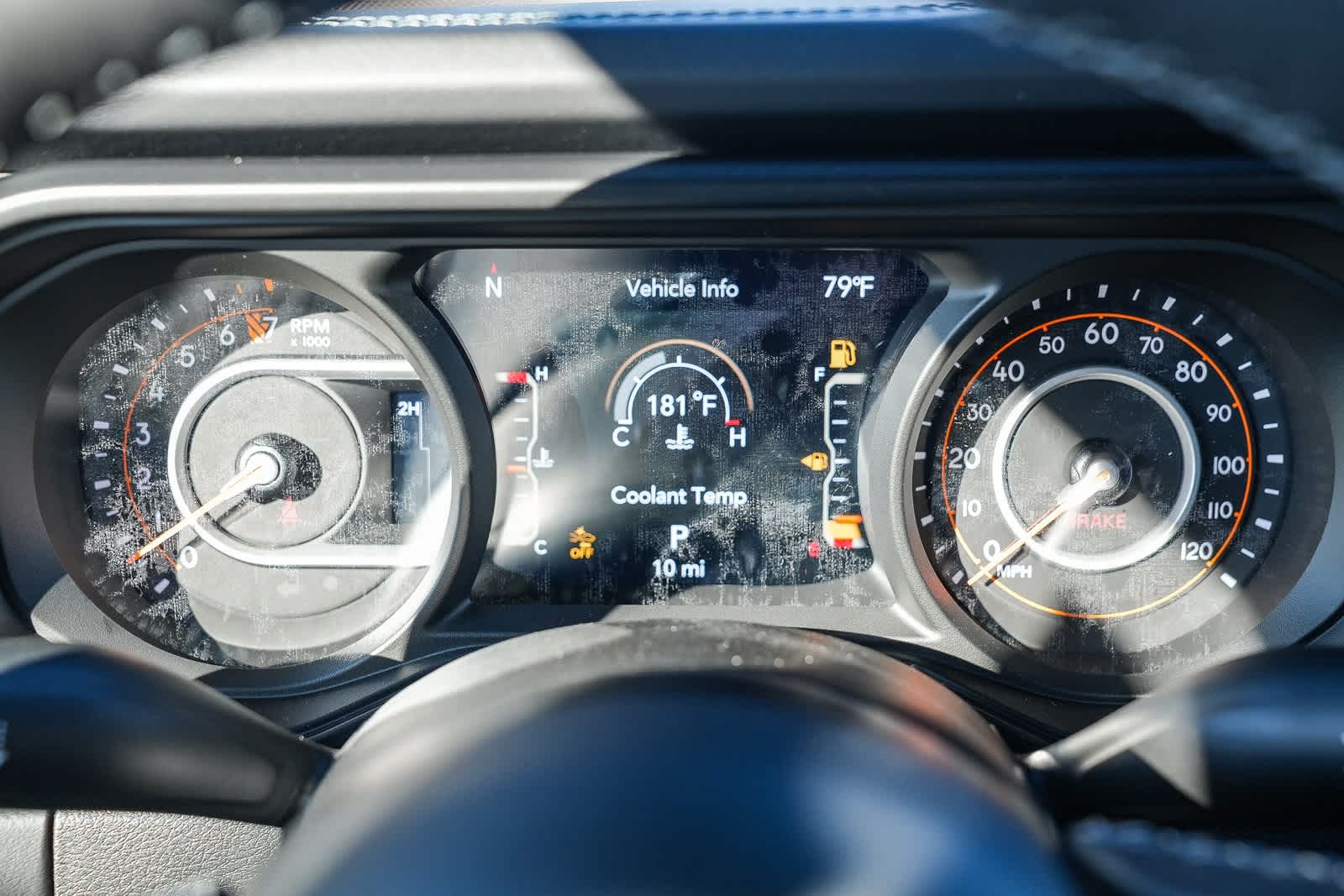 Thumbnail: 2026 Jeep Gladiator - 22