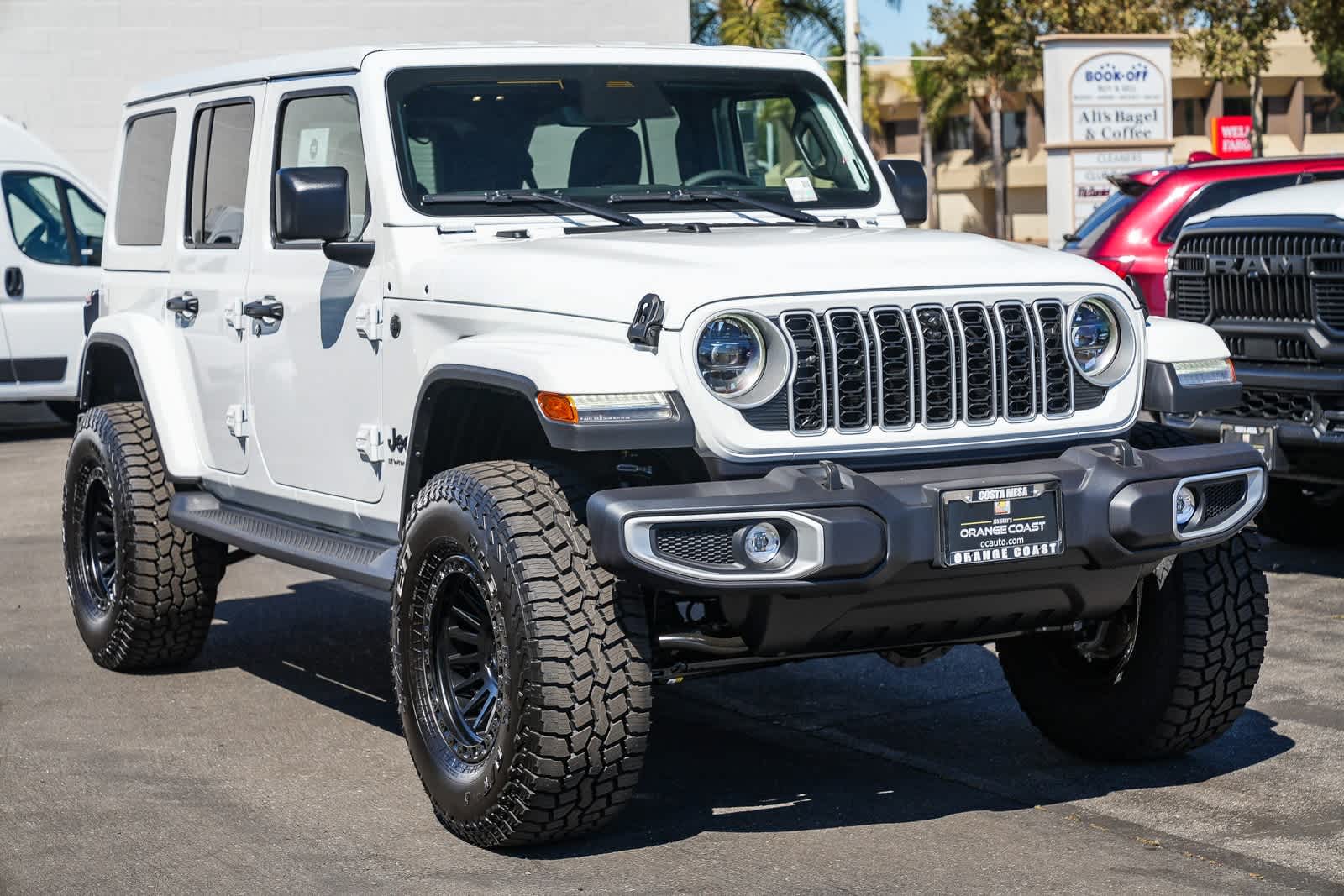 Thumbnail: 2025 Jeep Wrangler - 3