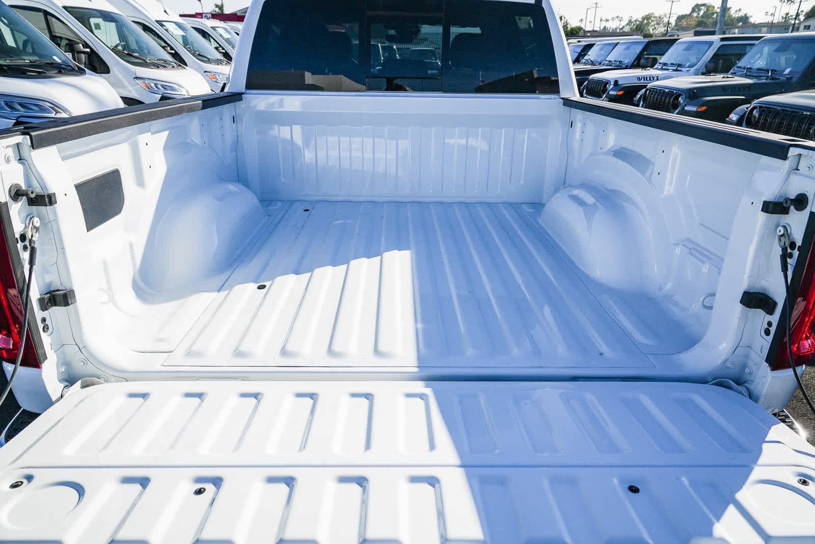 Thumbnail: 2026 RAM 1500 - 11