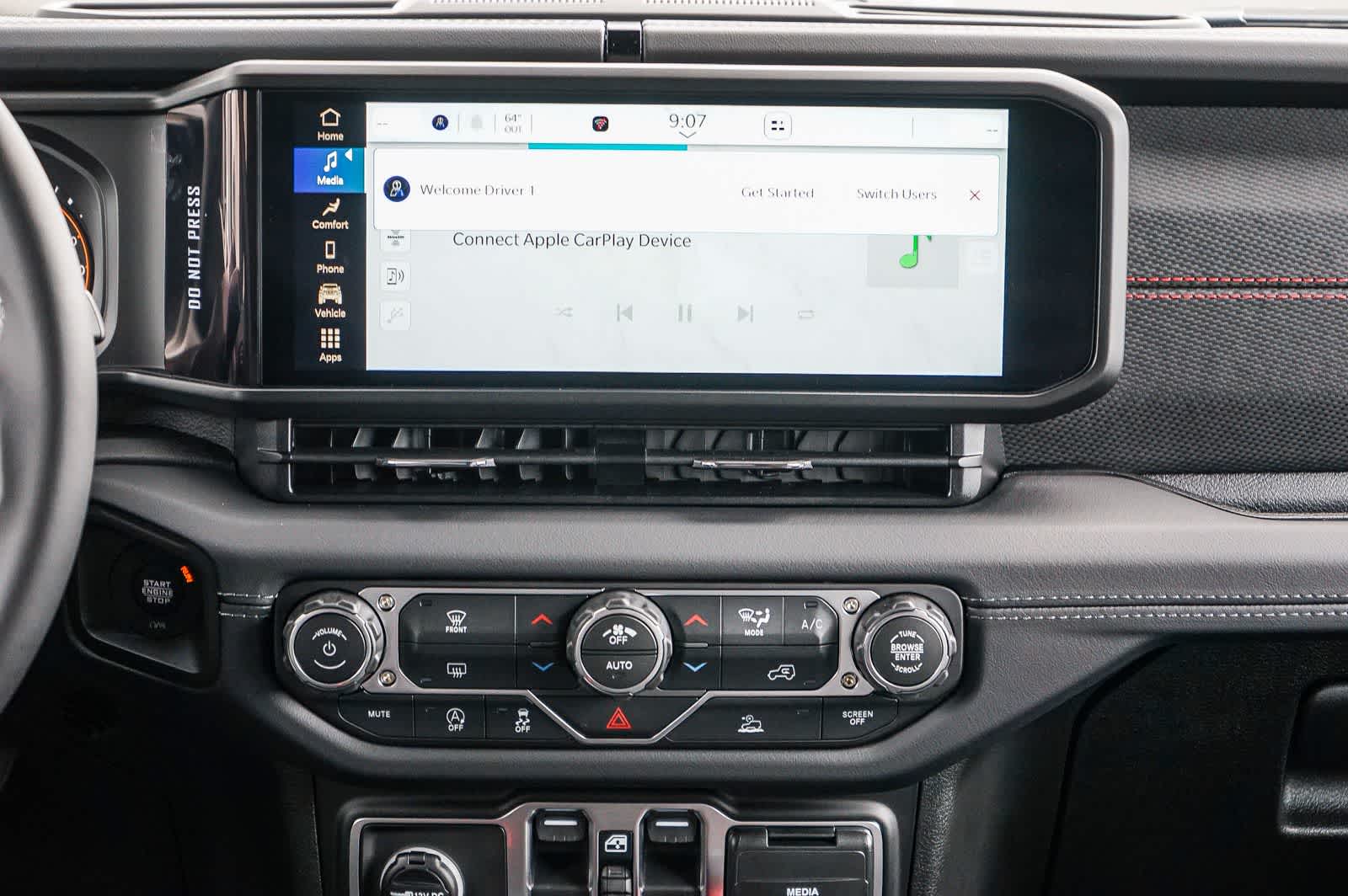 Thumbnail: 2026 Jeep Wrangler - 14