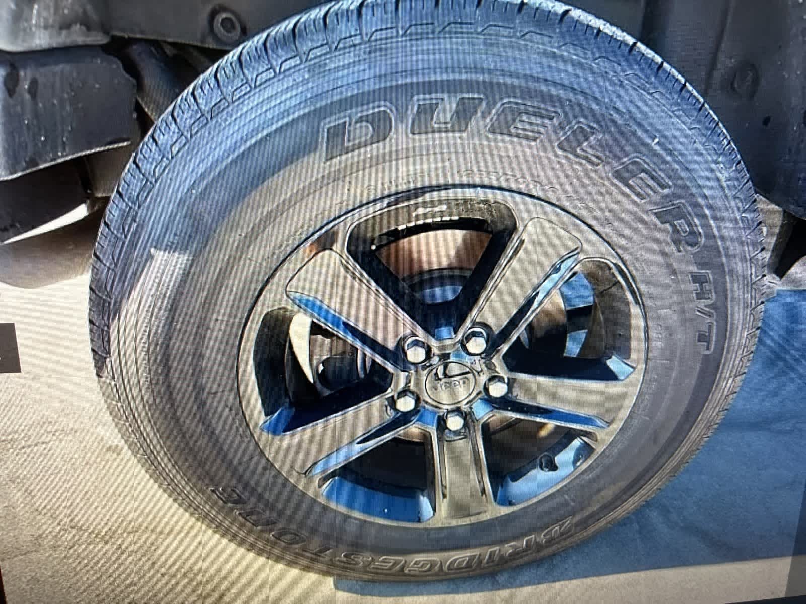 Thumbnail: 2020 Jeep Wrangler - 20