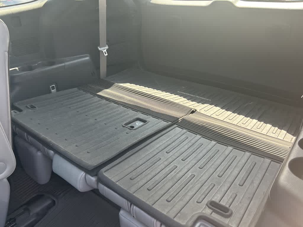 Thumbnail: 2021 Toyota Highlander - 25