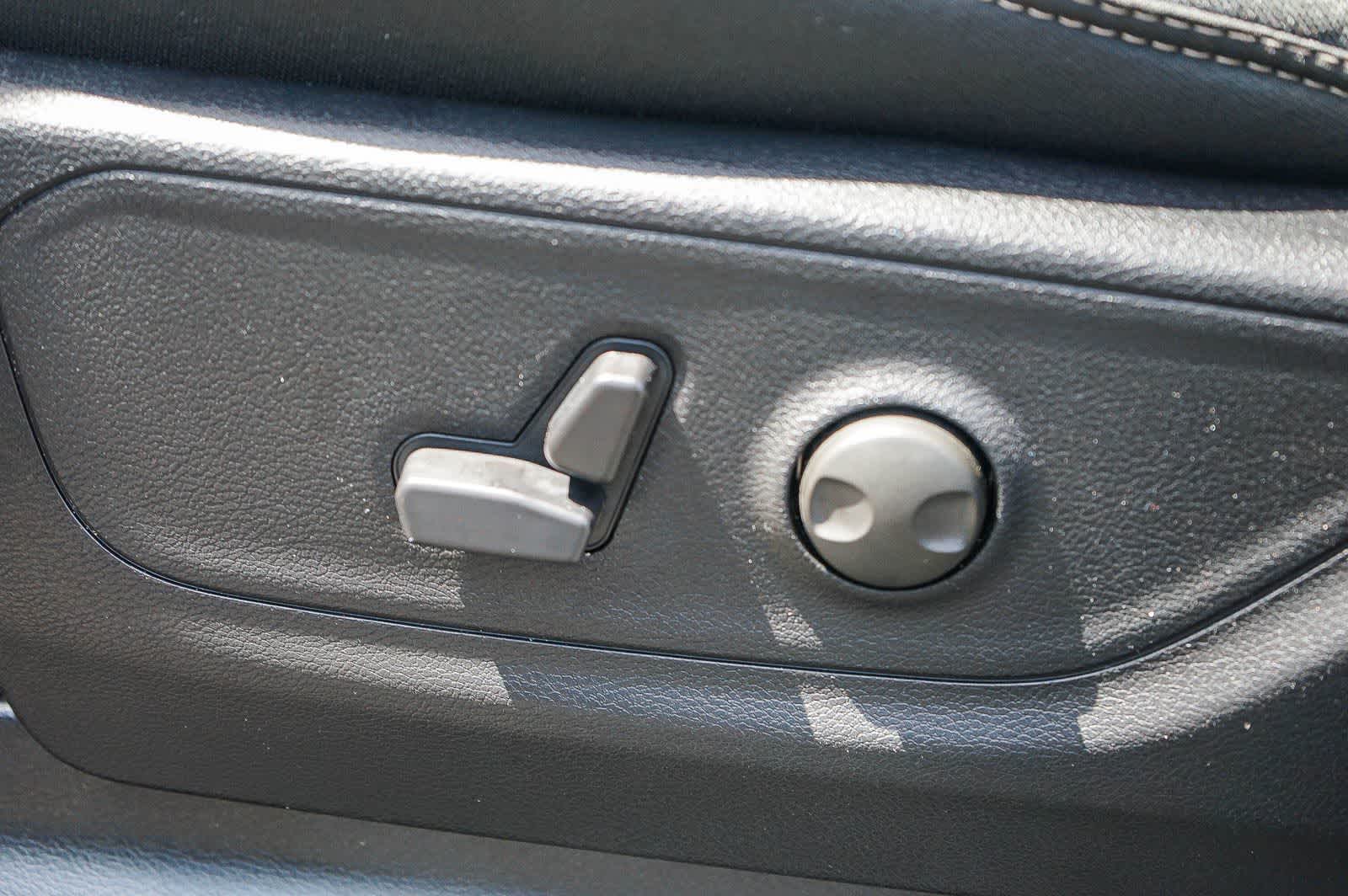 Thumbnail: 2026 RAM 1500 - 22