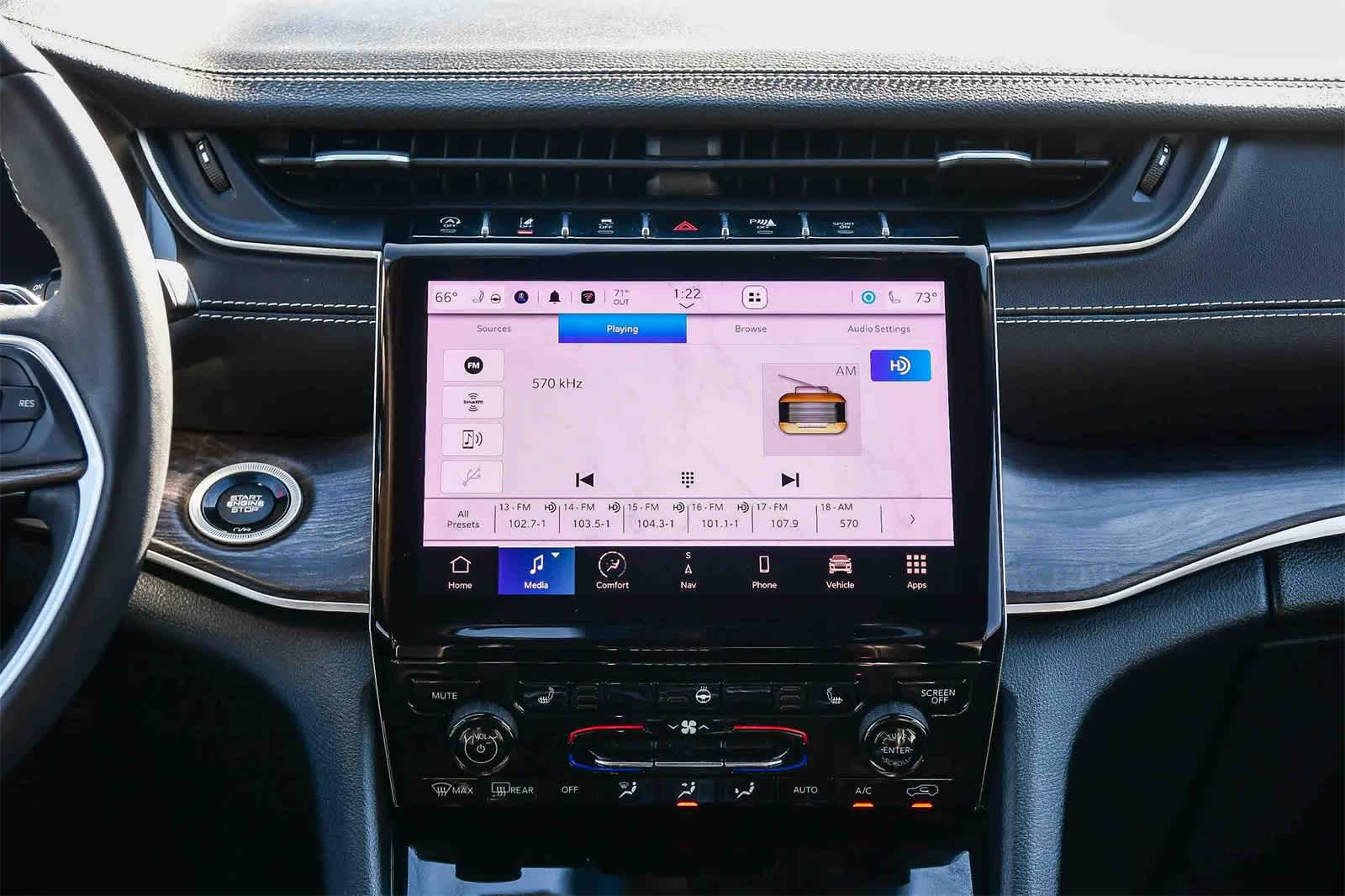 Thumbnail: 2023 Jeep Grand Cherokee - 13