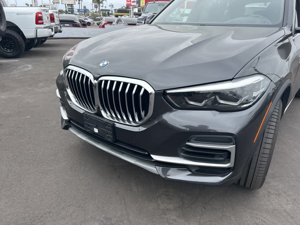 Thumbnail: 2022 BMW X5 - 10