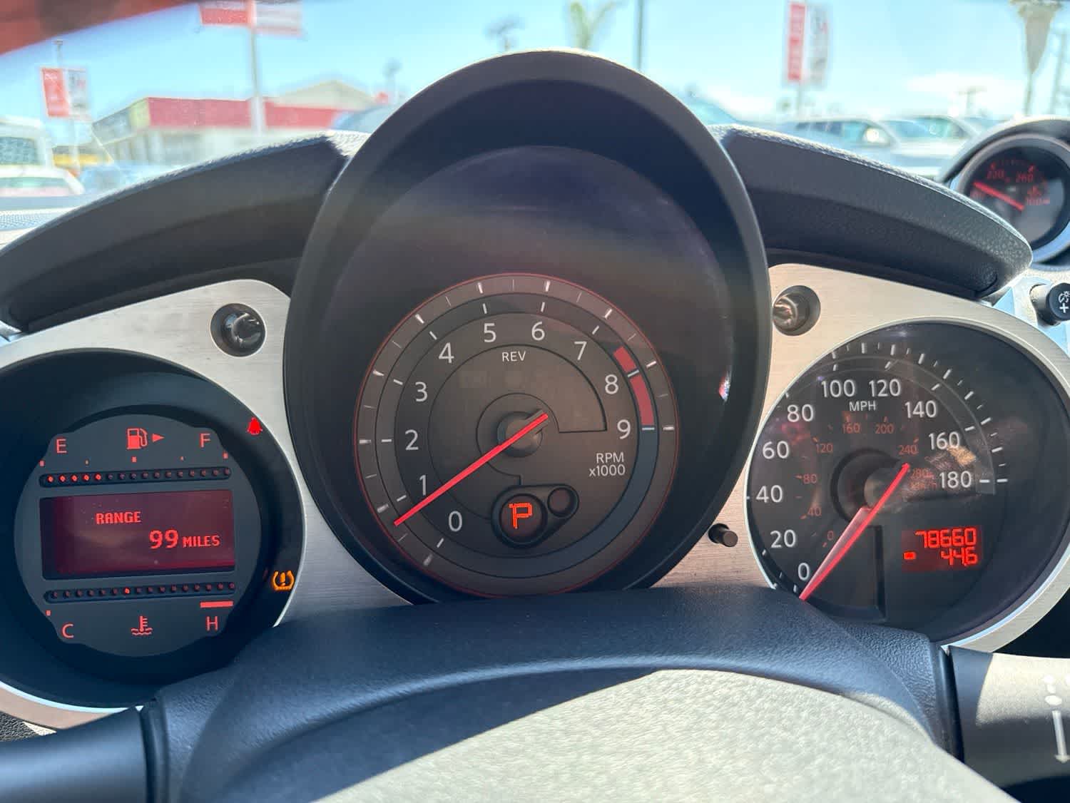 Thumbnail: 2013 Nissan Z - 33