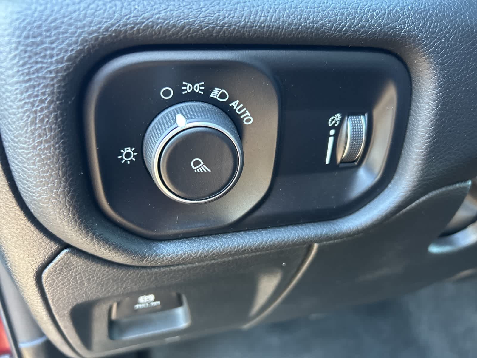 Thumbnail: 2024 RAM 1500 - 27