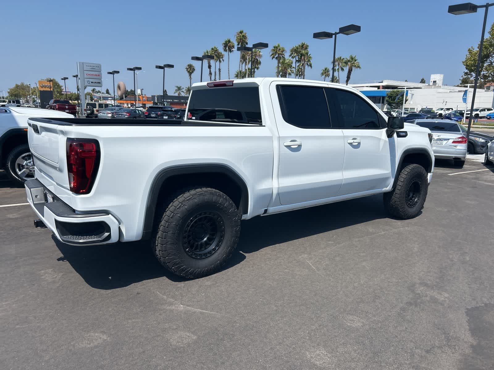 Thumbnail: 2024 GMC Sierra 1500 - 7