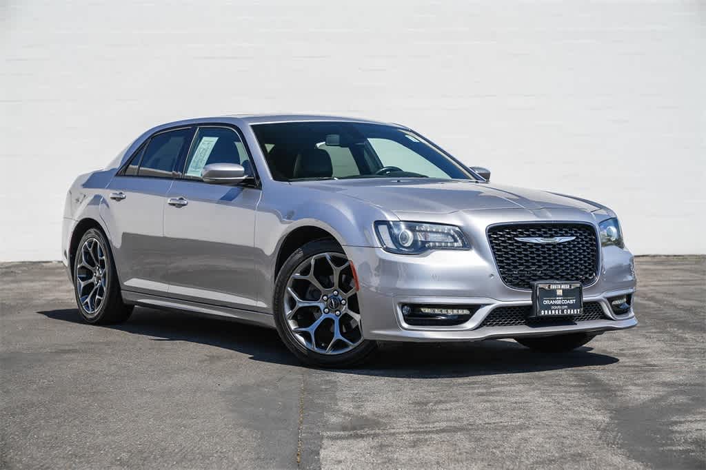2018 Chrysler 300 S -
                  Costa Mesa, CA