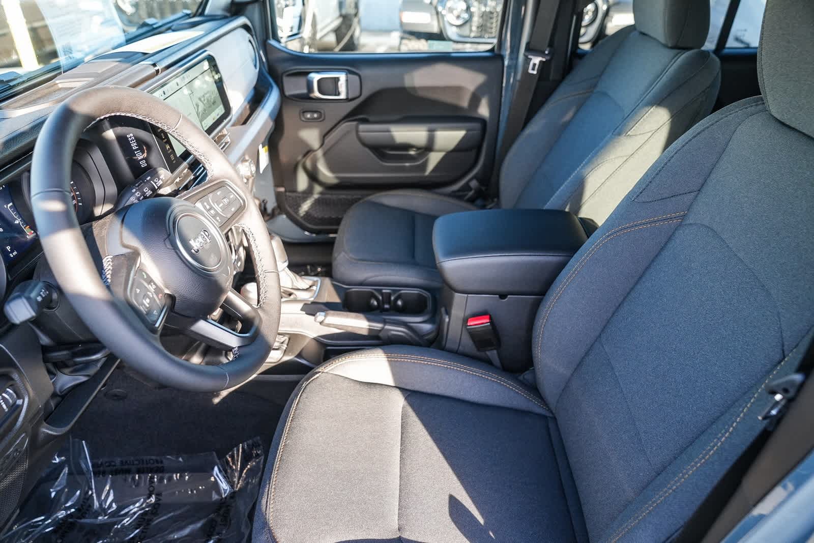 Thumbnail: 2026 Jeep Wrangler - 19