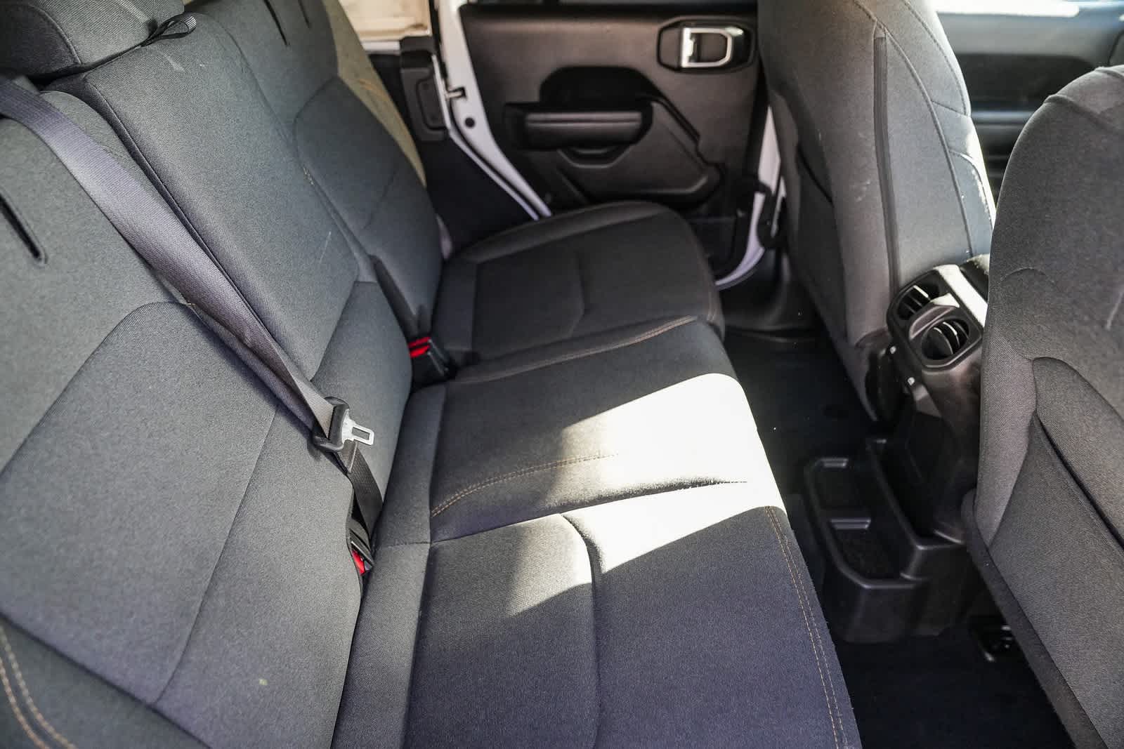 Thumbnail: 2024 Jeep Wrangler - 16