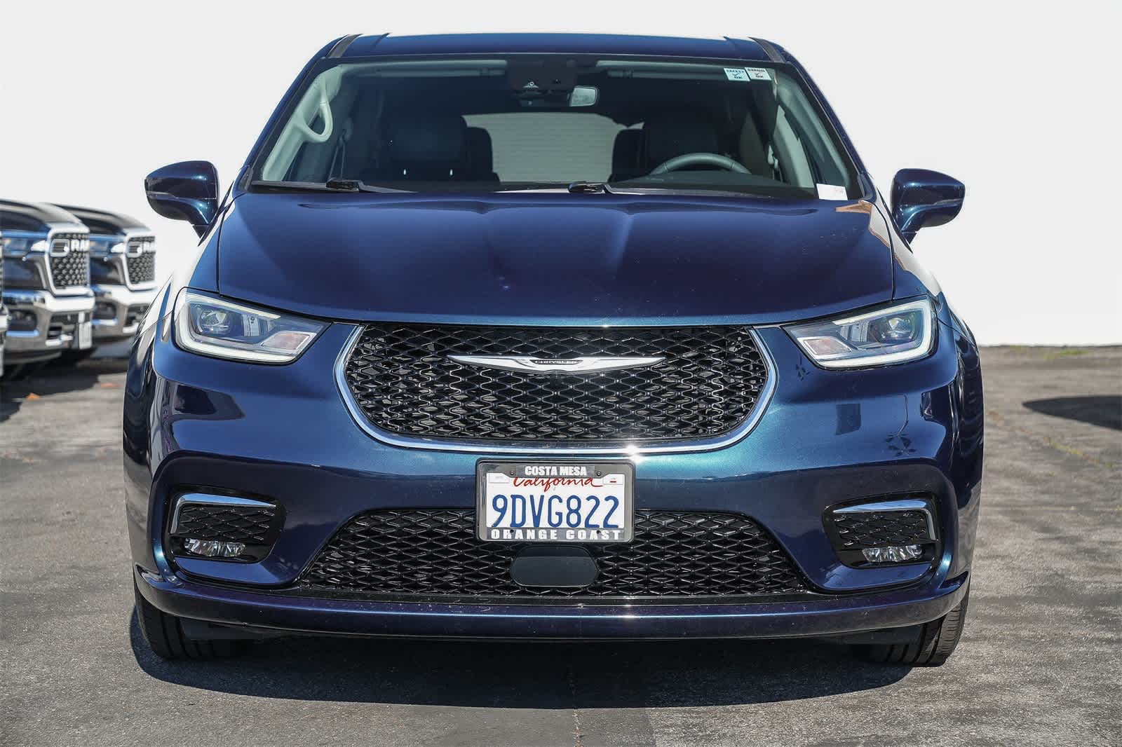 Thumbnail: 2022 Chrysler Pacifica - 2