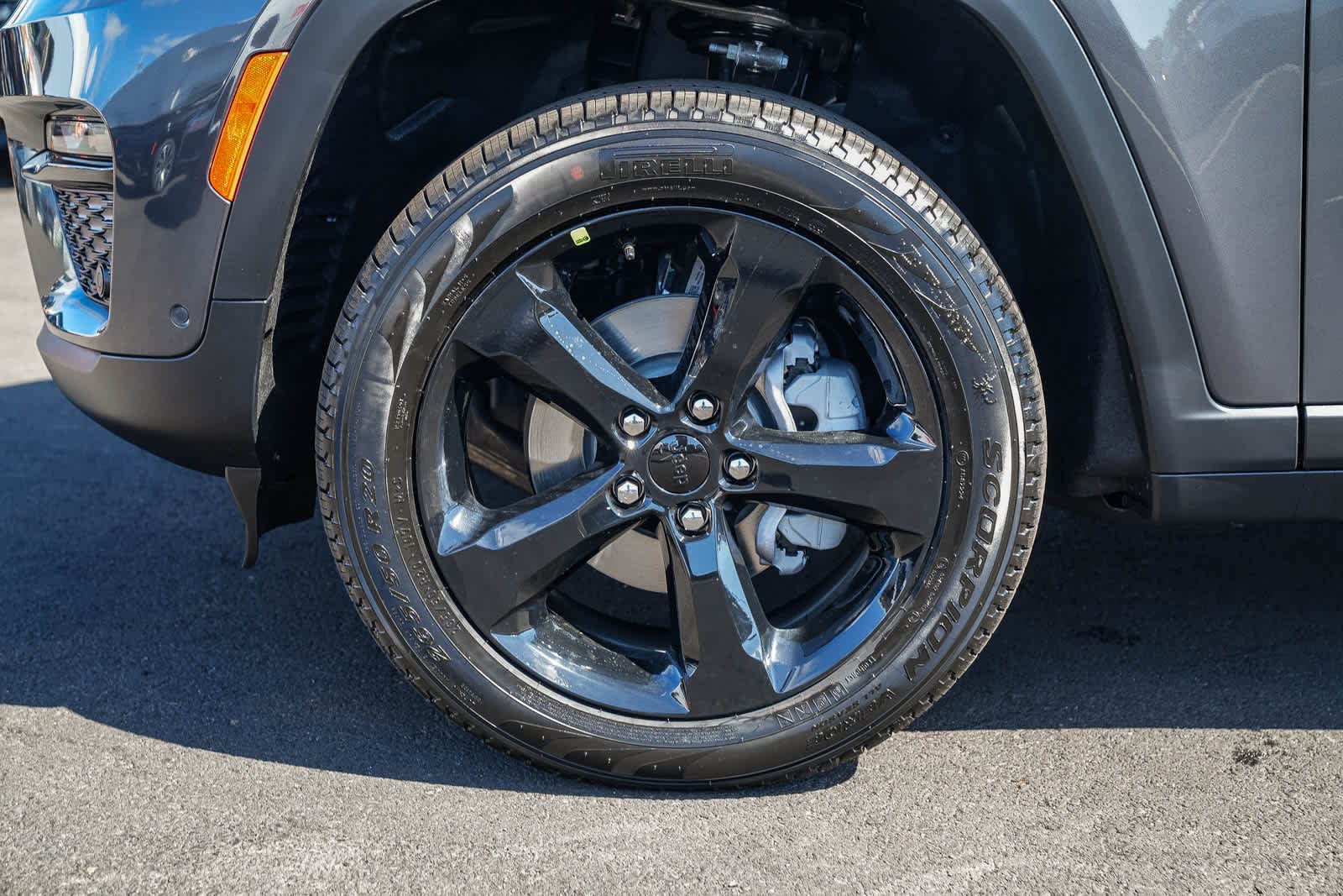 Thumbnail: 2025 Jeep Grand Cherokee - 9