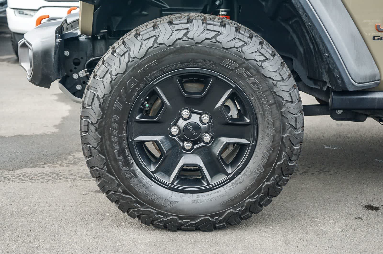 Thumbnail: 2020 Jeep Gladiator - 9