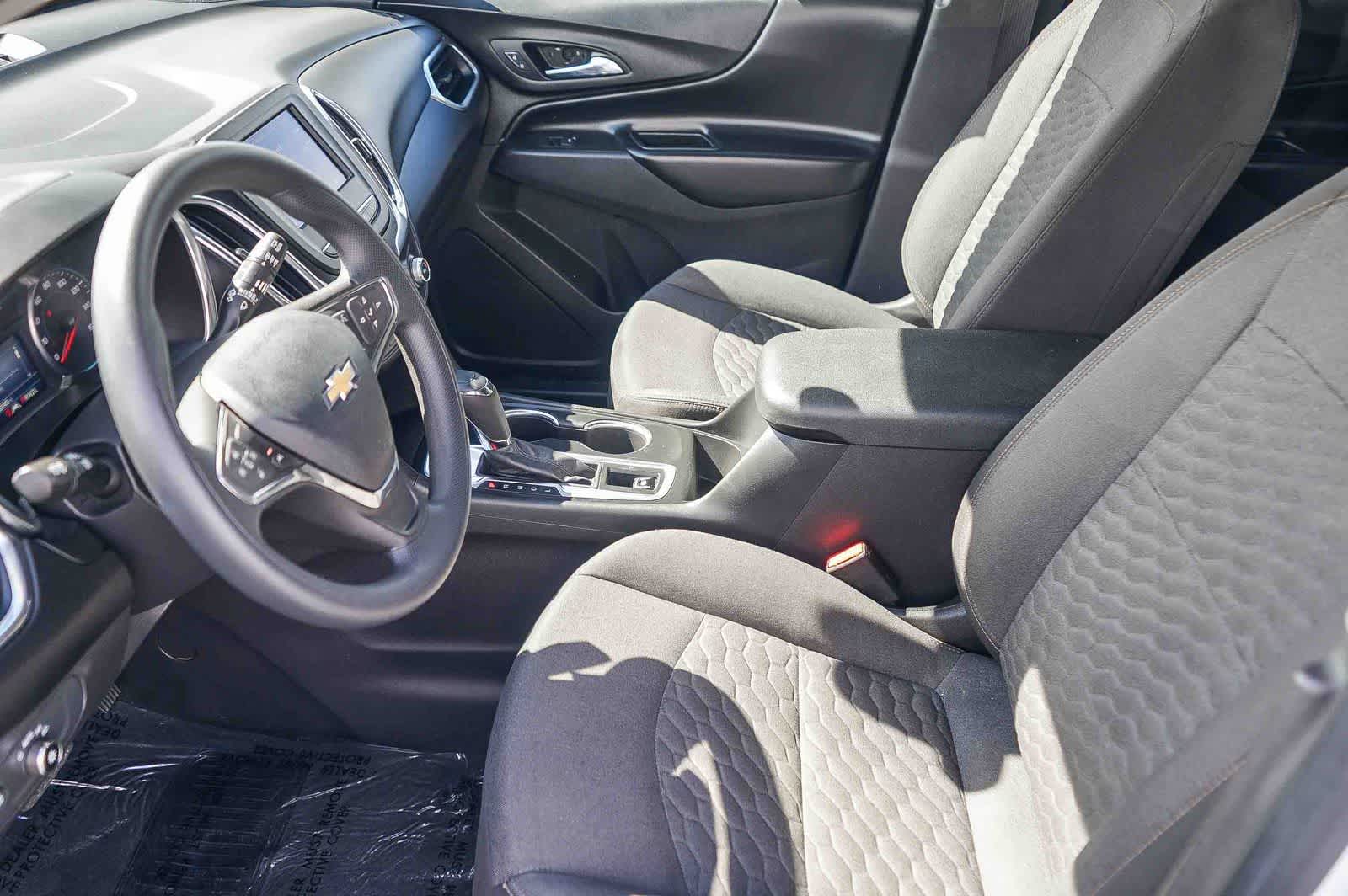 Thumbnail: 2021 Chevrolet Equinox - 16