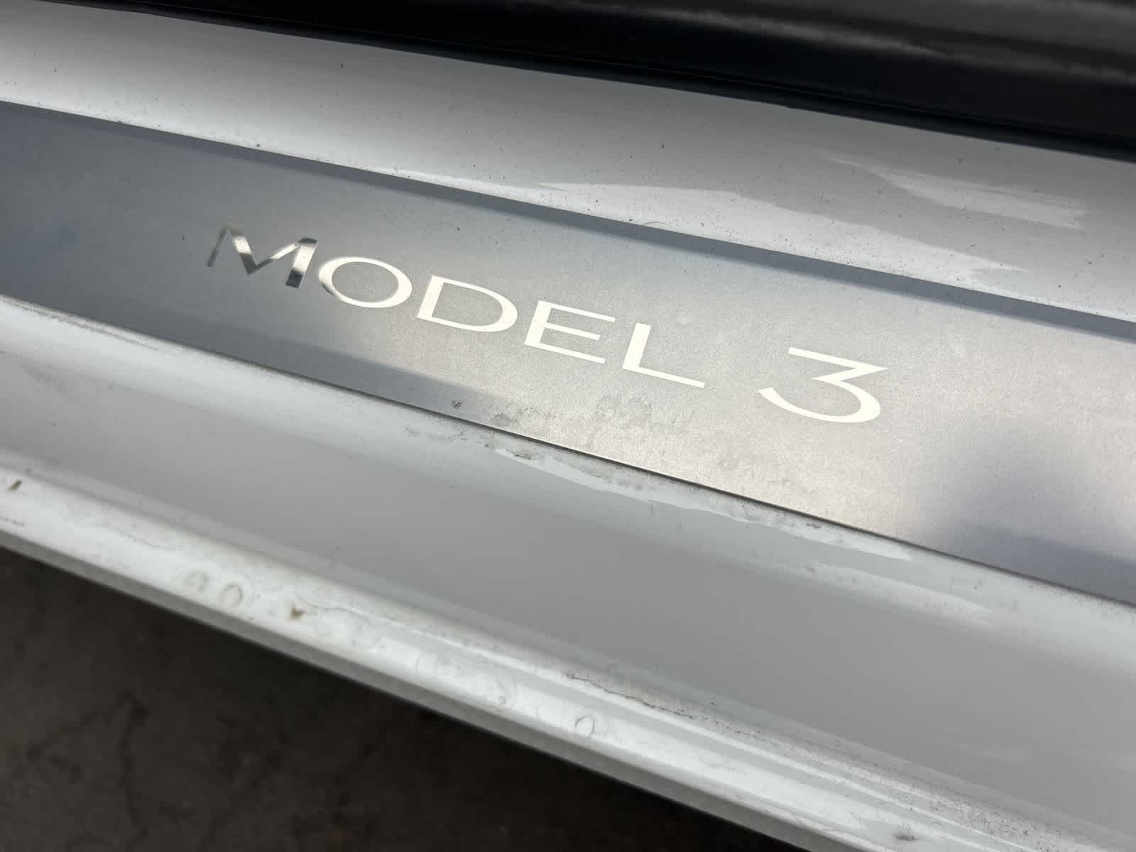 Thumbnail: 2018 Tesla Model 3 - 26