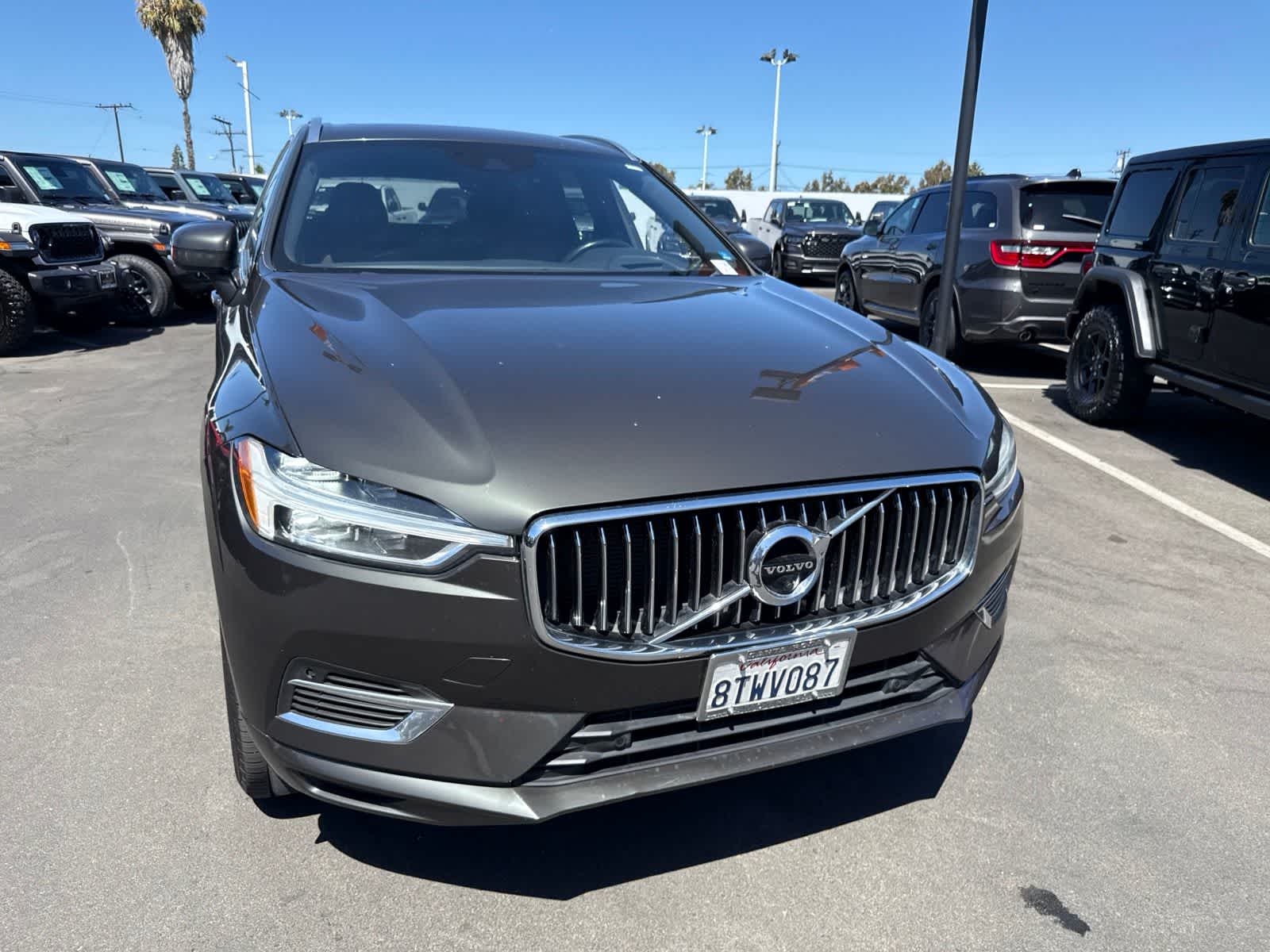 Thumbnail: 2021 Volvo XC60 - 8
