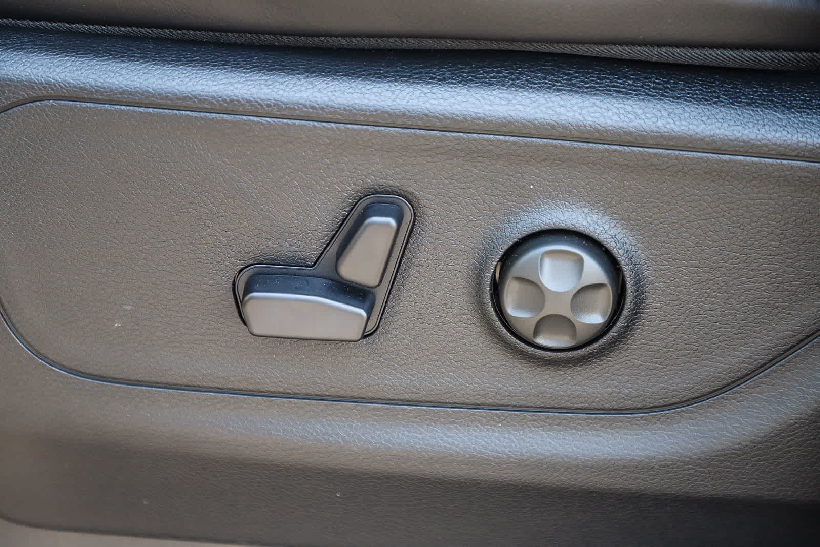 Thumbnail: 2026 RAM 1500 - 28