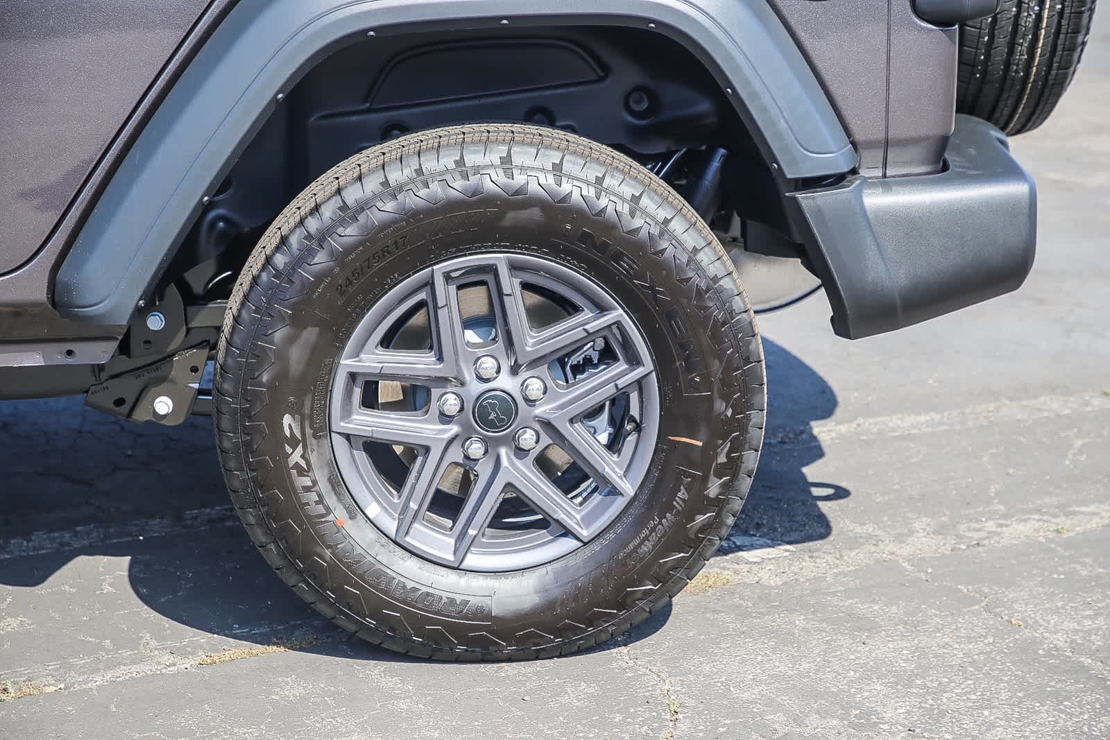 Thumbnail: 2025 Jeep Wrangler - 10