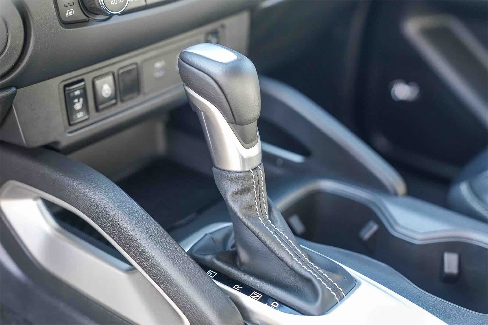 Thumbnail: 2024 Nissan Frontier - 18