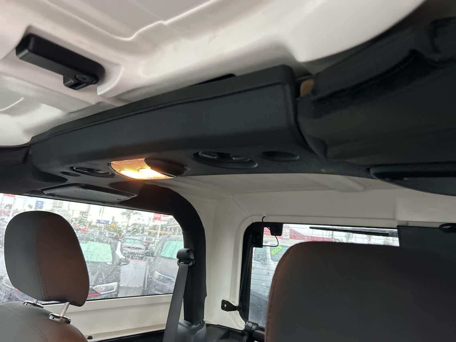 Thumbnail: 2018 Jeep Wrangler - 26