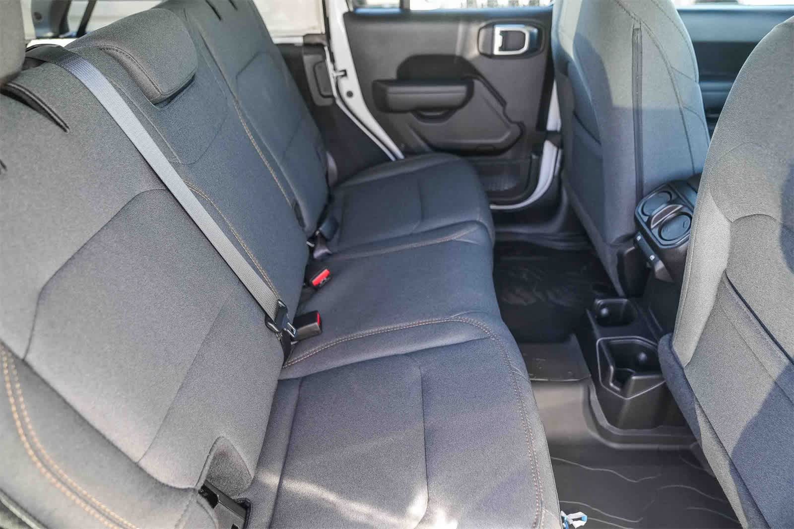 Thumbnail: 2026 Jeep Wrangler - 18