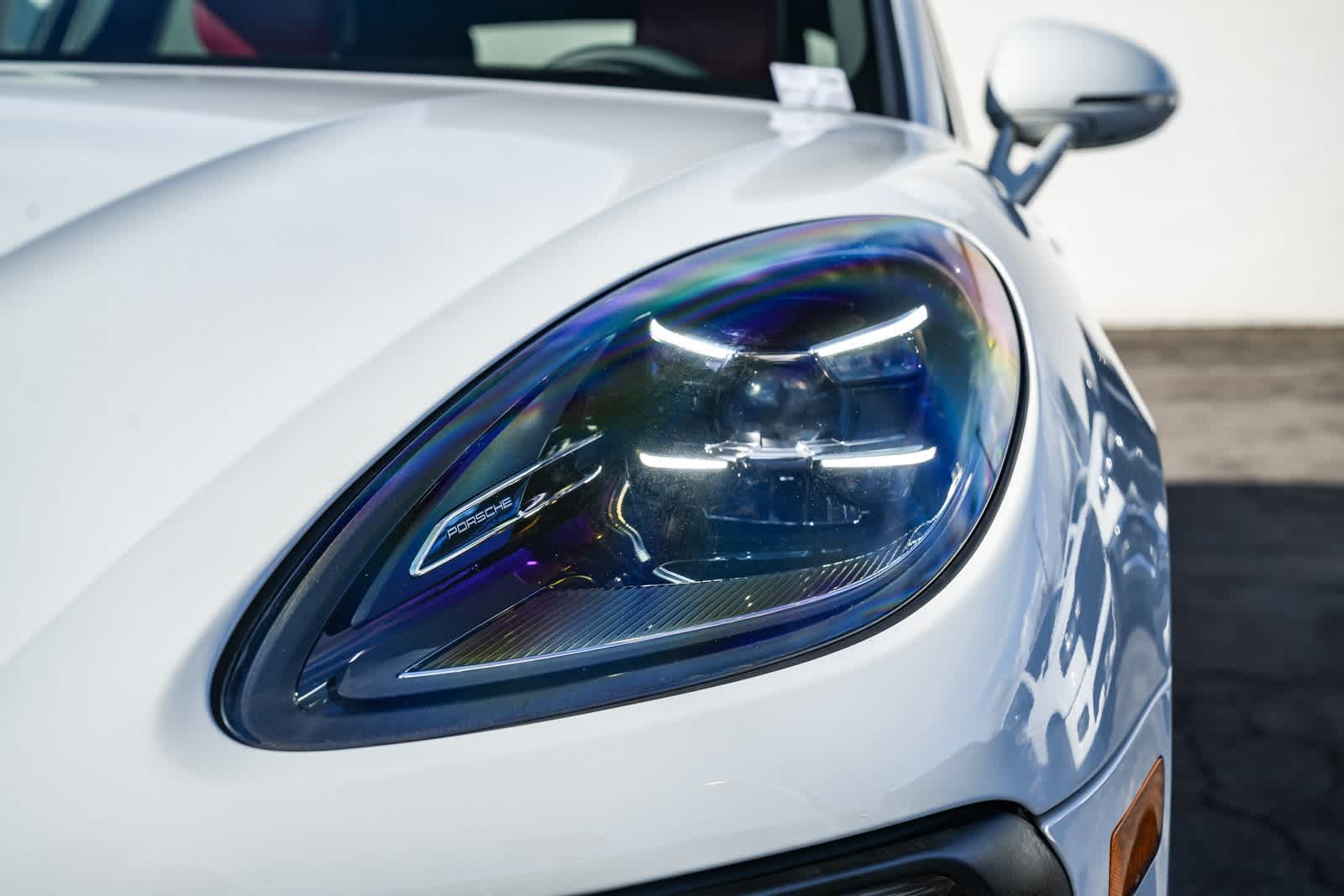 Thumbnail: 2023 Porsche Macan - 8