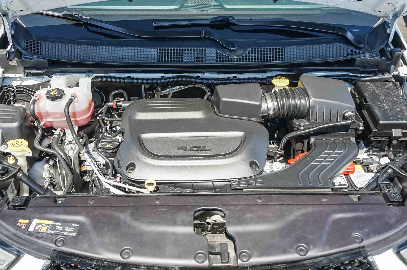 Thumbnail: 2024 Chrysler Pacifica - 23