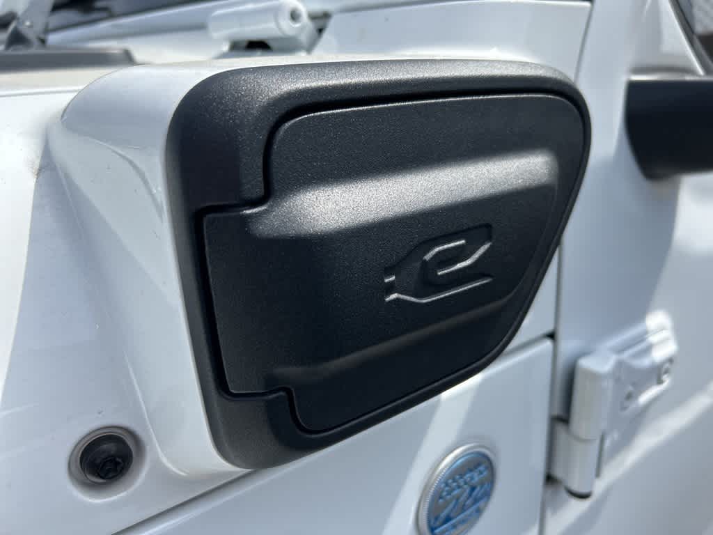 Thumbnail: 2022 Jeep Wrangler - 11