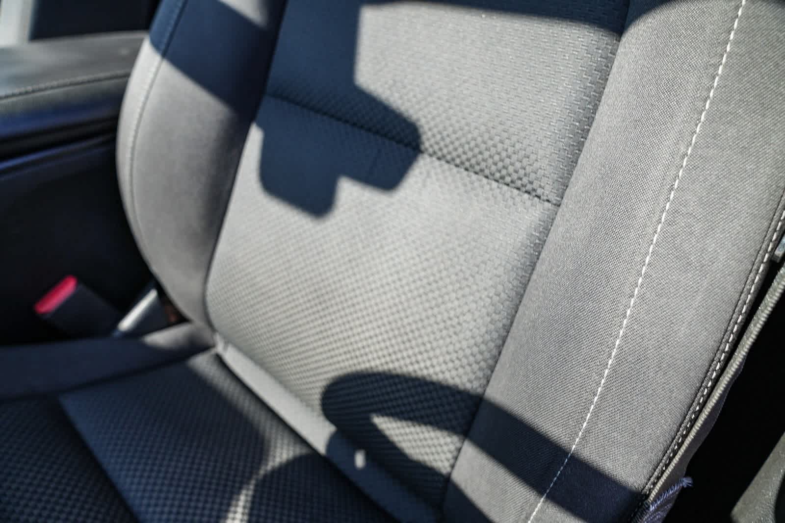 Thumbnail: 2019 Chevrolet Colorado - 23